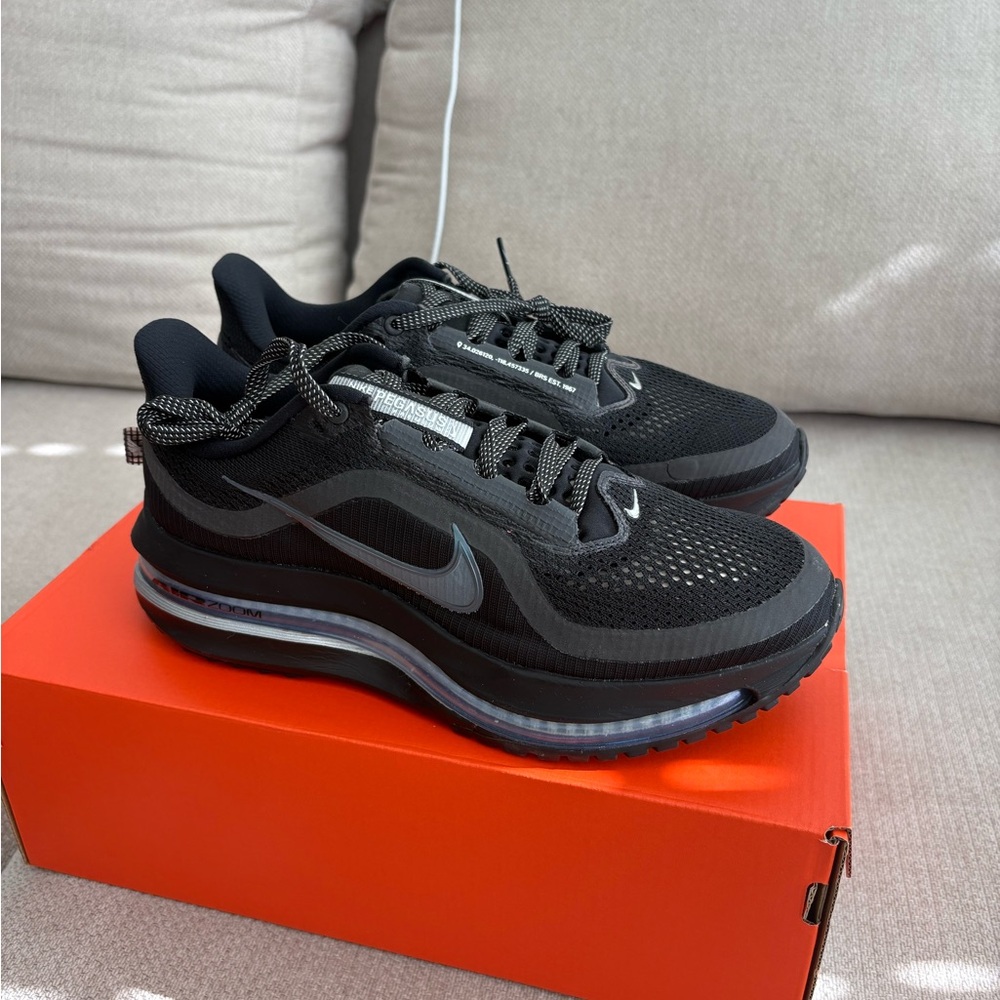 Nike Pegasus premium women’s 8.5